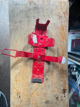 C352 Amerex Fire Extinguishing Bottle Floor Mount