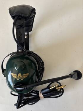 Avcomm Ac-900pnr Aviation Communications Pilots Headset Headphones Microphone