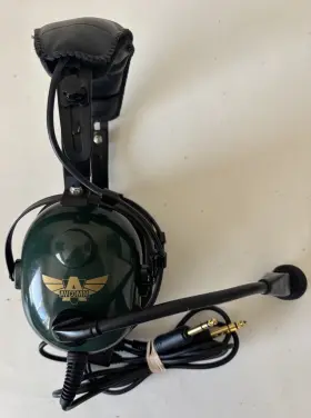 Ac-900pnr Avcomm Aviation Communications Pilots Headset Headphones Microphone