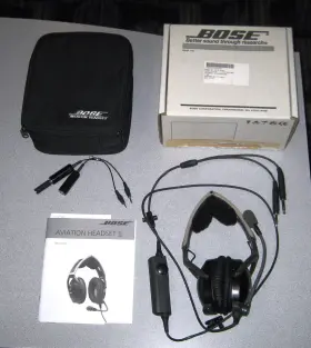031963 Bose Aviation Headset X Anr Ga Plugs Original Box Owners Guide Case