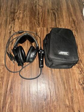 Bose 070401981080129ae A20 Aviation Headset Bluetooth Dual Plug Ga 2018 - Excellent With Soft Case