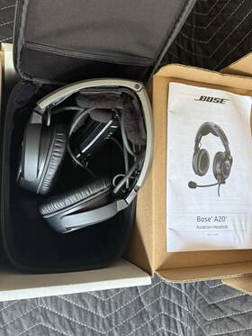 Bose 070407960470021 A20 Aviation Headset With Bluetooth