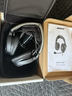 070407960470021 Bose A20 Aviation Headset With Bluetooth