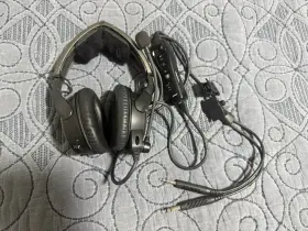 073174992690028 Bose Used- A20 Aviation Headset With Bluetooth