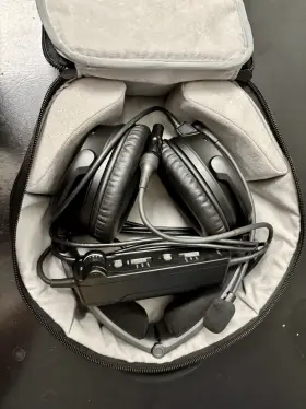 084053g33400144ae Bose A30 Aviation Headset Bluetooth Noise-cancelling Lemo Connector