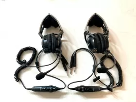 Ahx32-03 Bose 32-03 X Aviation Anr Noise Cancelling Headsets Version 650 For Pair