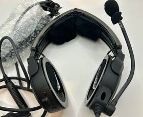 Bose 324843-0130 New A20 Aviation Headset With Bluetooth Dual Plug Cable