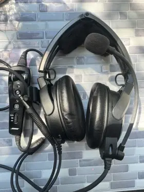 324843-3010 Bose A20 Aviation Headset Dual Plugs With Bluetooth