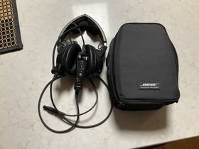 Bose 324843-3070 A20 Aviation Headset With Bluetooth Lemo Plug 6-pin
