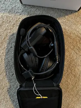 324843020 Bose A20 Aviation Headset G/a Bluetooth And Microphone Open Box