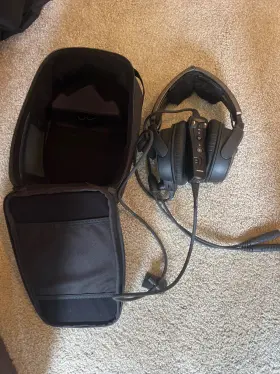327070-3010 Bose A20 Aviation Headset With Bluetooth Case Dual Plug And Control Module