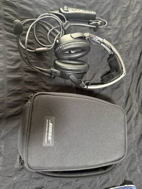 Bose 4322 A20 Aviation Headset Dual Plug