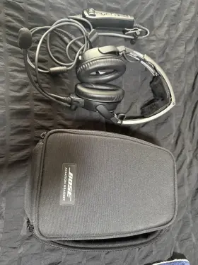 4322 Bose A20 Aviation Headset Dual Plug