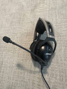 Bose 5cv47 308100-0220 X Aviation Headset Noise Canceling Used Good Condition Color Black