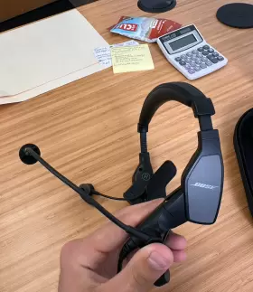789812-5040 Bose Proflight Series 2 Aviation Headset With Bluetooth - 6 Pin Lemo Connector