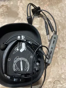 789812-5070 Bose Used Proflight Series 2 Aviation Headset With Bluetooth Dual Plug