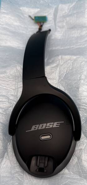 Bose 840033-001 A30 Aviation Headset Left Earcup / Yoke Replacement Part - Brand New