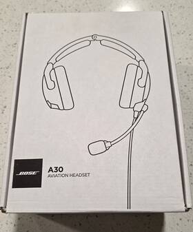 Bose 857641-t140 A30 Aviation Headset With Bluetooth 6-pin Coiled Cable To G-a Adapter