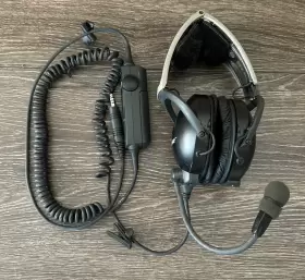 Ahx-32-01 Bose X Noise Cancelling Pilot Headset Aviation Airplane Headphones Untested