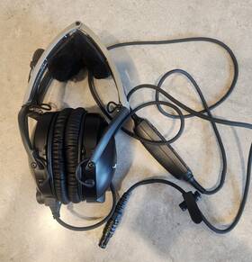 Bose N100912-00 Aviation Headset Ahx-34-01 With Lemo Plug