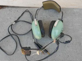 103bb David Clark 103bb/f Vintage Aviation Pilot Headset Model