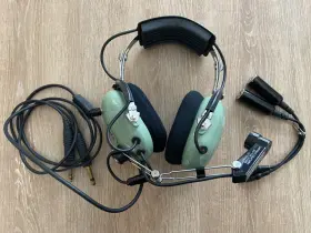 12507g-13 David Clark Model H10-36 Aviation Headset With M-1/dc Dynamic Microphone Used