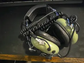 12507g-14 David Clark Headset H10-37