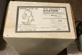 12508g-26 David Clark Original Box Aviation Headset/microphone Model H10-40