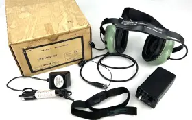 12510g-02 David Clark H7140 Aviation Headset With Throat Mic Vox-tm And Charger