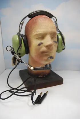 12510g-11 David Clark Aviation Radio Head Set And Mic Fire Service Use Retired Good