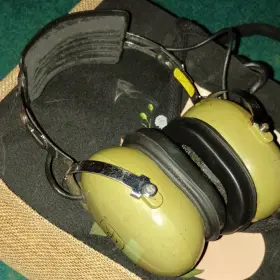 12515g-18 David Clark Used - Wired Headset For Aviation Purposes