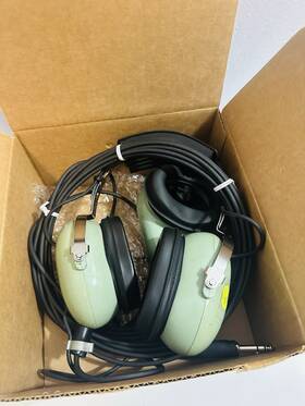 David Clark 2946862 3134456 Aviation Headset