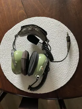 40243g-01 David Clark Dave H10 Aviation Headphones