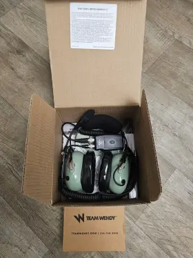 H10-56hxl David Clark 40414g-02 Aviation Headset. Clark. Model H10-56hxl. Mint Green