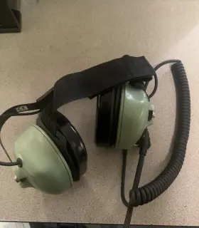 H6240-07 David Clark H2640-07 Headset Model H6240-07. Tested And Good Working Condition