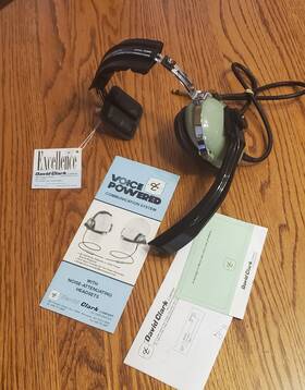 David Clark H5090 Single Ear Headset With Boom Microphone Voice 12887g-01 Model
