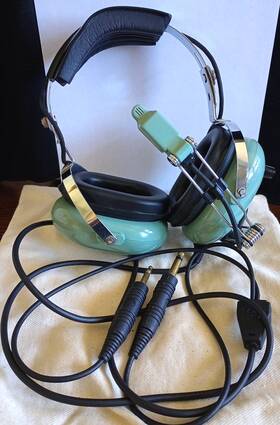 David Clark P/n12507g-18 Company Avaition Headphones Headset Model H10-40 M-4 Like New