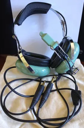 N12507g-18 David Clark P/n12507g-18 Company Avaition Headphones Headset Model H10-40 M-4 Like New