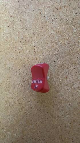 Fallon Pilot Shop 16-0702-e013-01 Switch Red Cover Ignition Lh