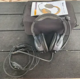100-0001-10 Flightcom Denali Aviation Headset
