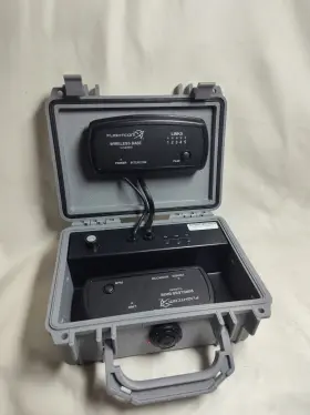 Fl-501pf Flightcom Fl8p1f And Fl-504 Wireless Intercom System In Pelican Case