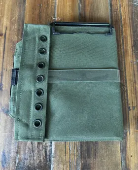 Flyboys 614299487307 Classic Kneeboard - Clipboard And Pen Holder Green