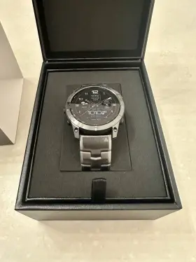 010-02804-80 Garmin D2 Mach 1 Pro 51mm Aviator Smartwatch With Vented Titanium