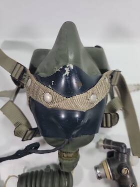 Hardman 3740-9 Oxygen Helmet Retension Mask