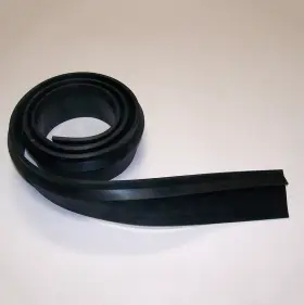 65692-002 Hardware Cowl Door Seal
