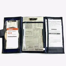 4330256202 Jeppesen Sanderson Vfr Tri-fold Kneeboard With Clipboard