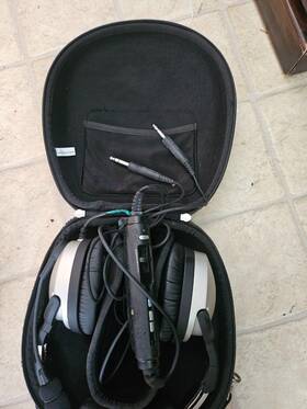 Lightspeed 704-00005-000 Zulu 2 Anr Aviation Headset. Ipad Compatible. Noise Canceling. Flight