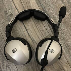 Lightspeed Aviation 100026498 Zulu Headset Dual Plugs With Bluetooth - Tested Read