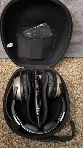 Lightspeed X001yf3swx Headset Zulu 3 Dual Ga Plugs Unisex Aviation Headset- Never Used