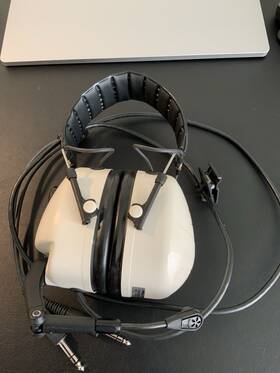 Peltor Mt51h79f-01 280-vi. 491718 Cirrus 8007 Aviation Headset